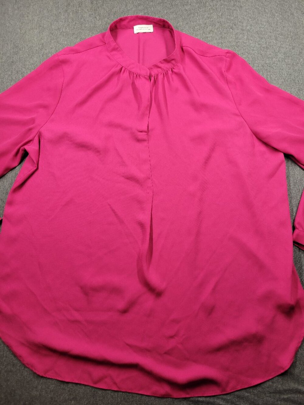Womens Blouse, Tahari, size unknown, red, good condition